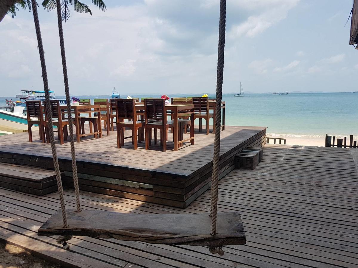 Baan Rom Talay Made' Hotel Koh Samet Eksteriør billede