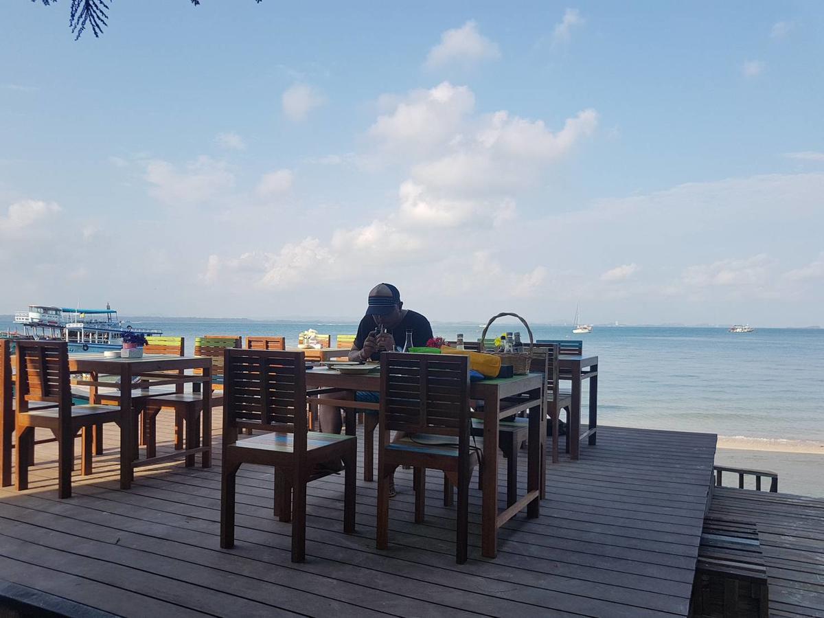 Baan Rom Talay Made' Hotel Koh Samet Eksteriør billede